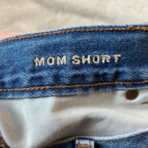 AEO Denim Mom Shorts - Picture 3 of 5